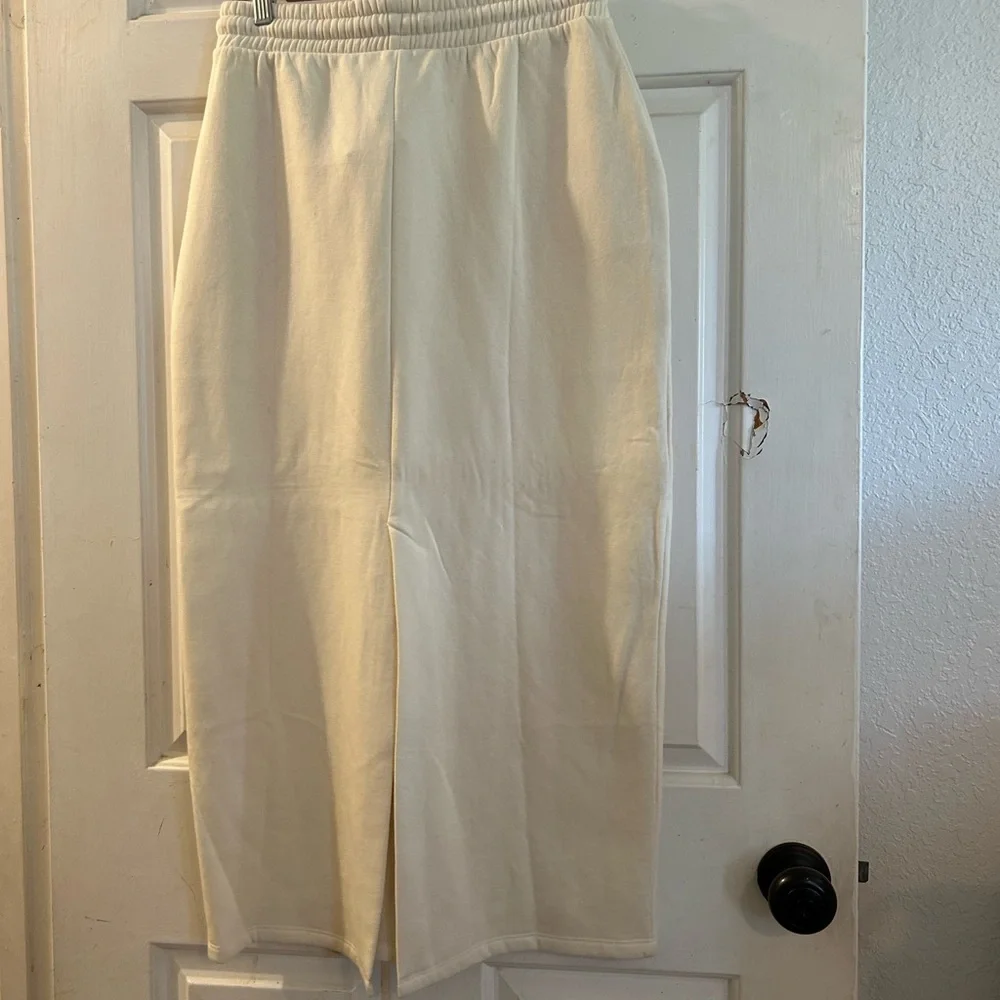 Zara Cream Midi Skirt - Picture 3 of 4